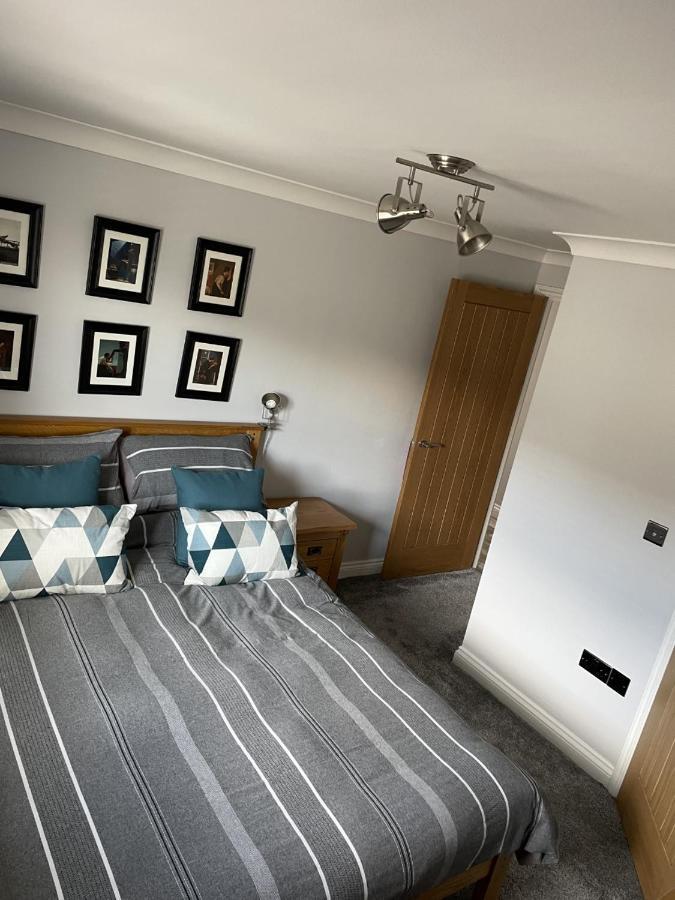 Burry Port Harbour Apartment Экстерьер фото